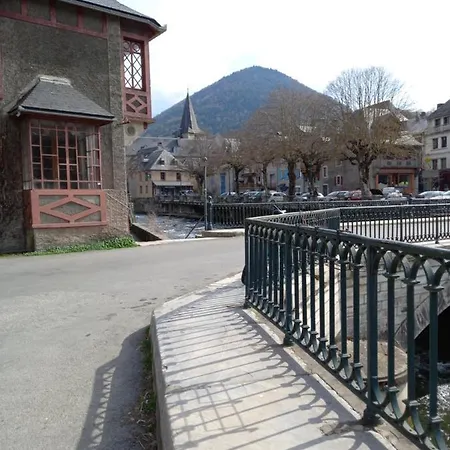 2 A 4 Personnes Le Pyreneen A Carrefour Des Activites De Montagne *